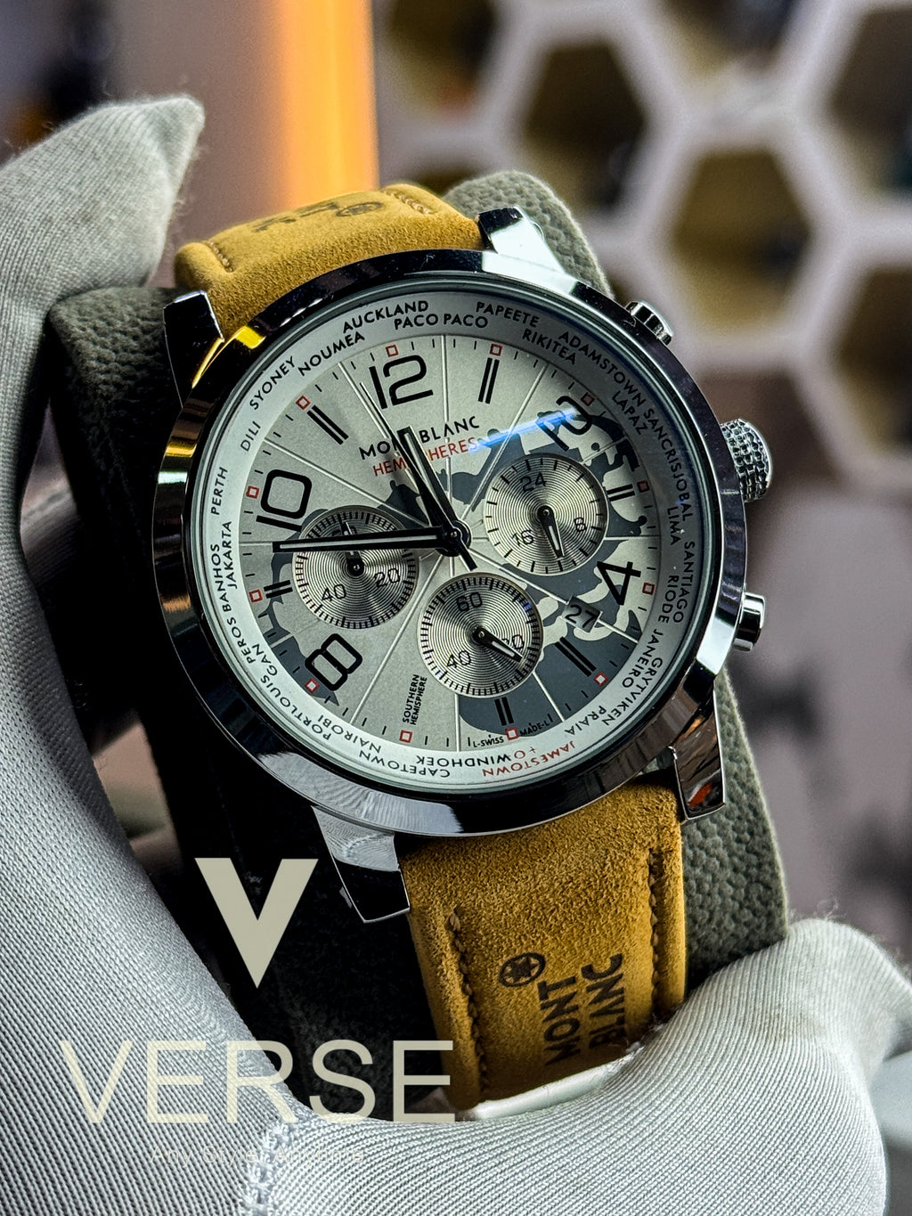 MontBlanc Timewalker Word time Hemisphere - VERSE - 