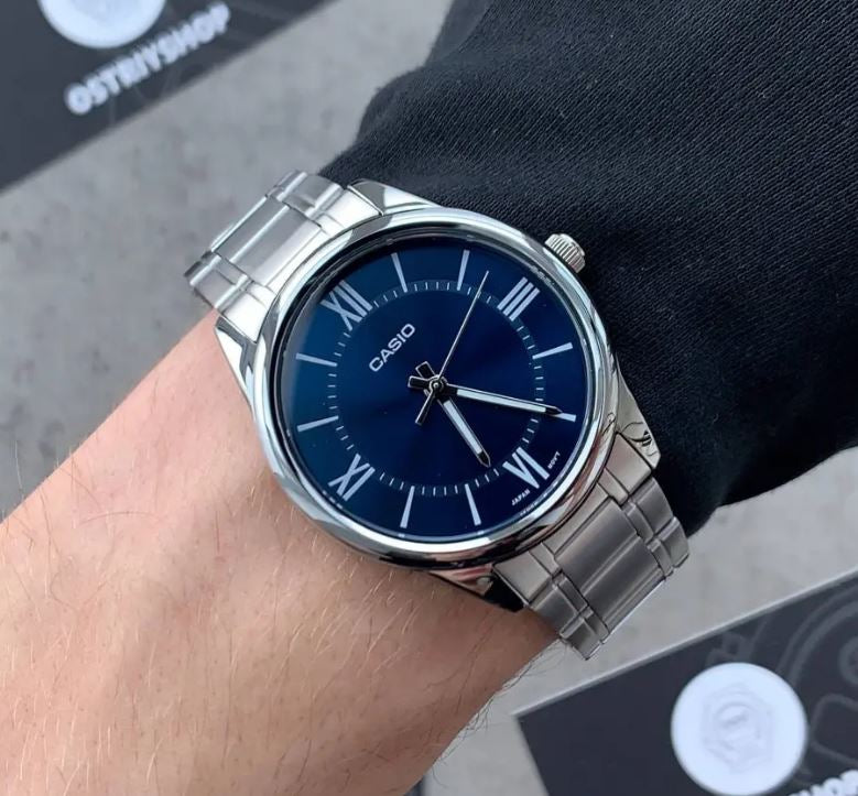 Casio V005D-2B5 Men’s 41 mm Quartz Analog Watch – Blue Dial & Stainless Steel Bracelet