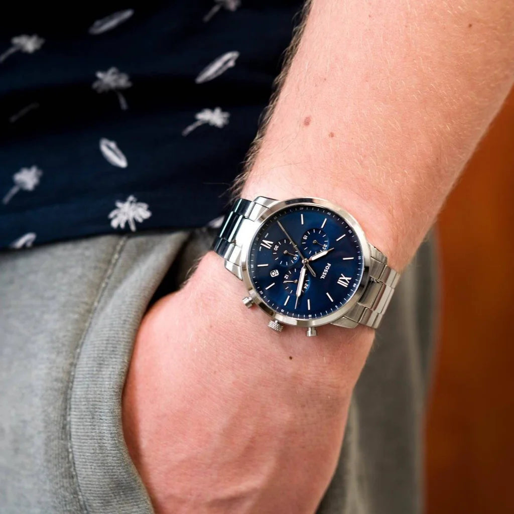 FOSSIL FS5792 Neutra Chronograph Men's Watch with blue sunray dial and silver stainless steel bracelet.