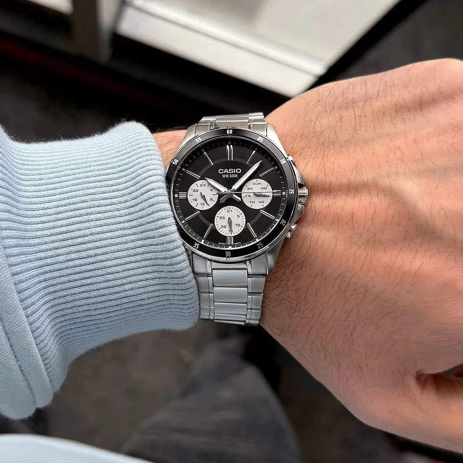 Casio 1374D-1A3 Men’s Silver Stainless Steel Watch with Black Dial| Casio 1374D-1A3