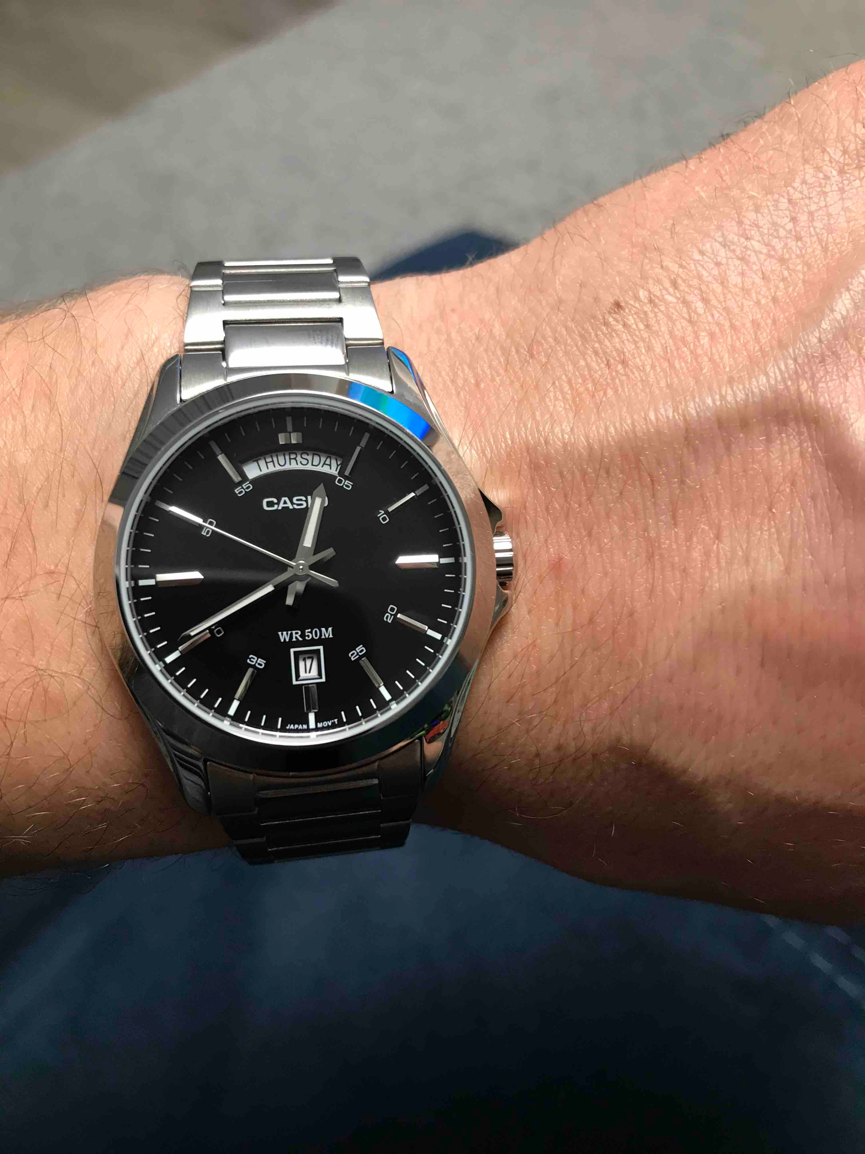 Casio MTP-1370D-1A1V Men’s Silver Stainless Steel Watch with Black Dial| Casio MTP-1370D-1A1V