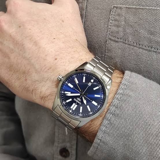 Casio MTP-VD02D-2E Men’s Stainless Steel Watch – Blue Dial