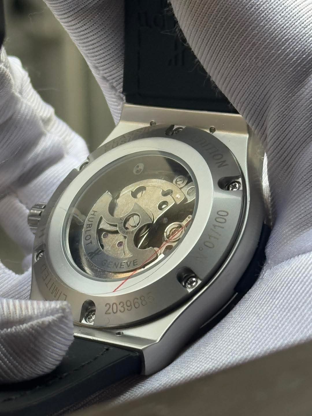 Hublot Classic Fusion Automatic Black Belt Silver Case AA