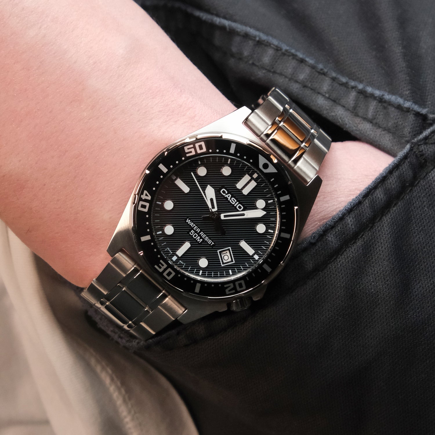 Casio MTD-135D-1AVDF Black Dial Men's Stainless Steel Diver Watch | Casio MTD-135D-1AVDF