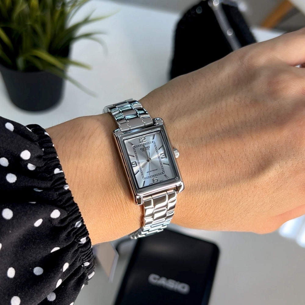 Casio LTP-1234DD-7ADF White Dial Women's Stainless Steel Watch | Casio LTP-1234DD-7ADF