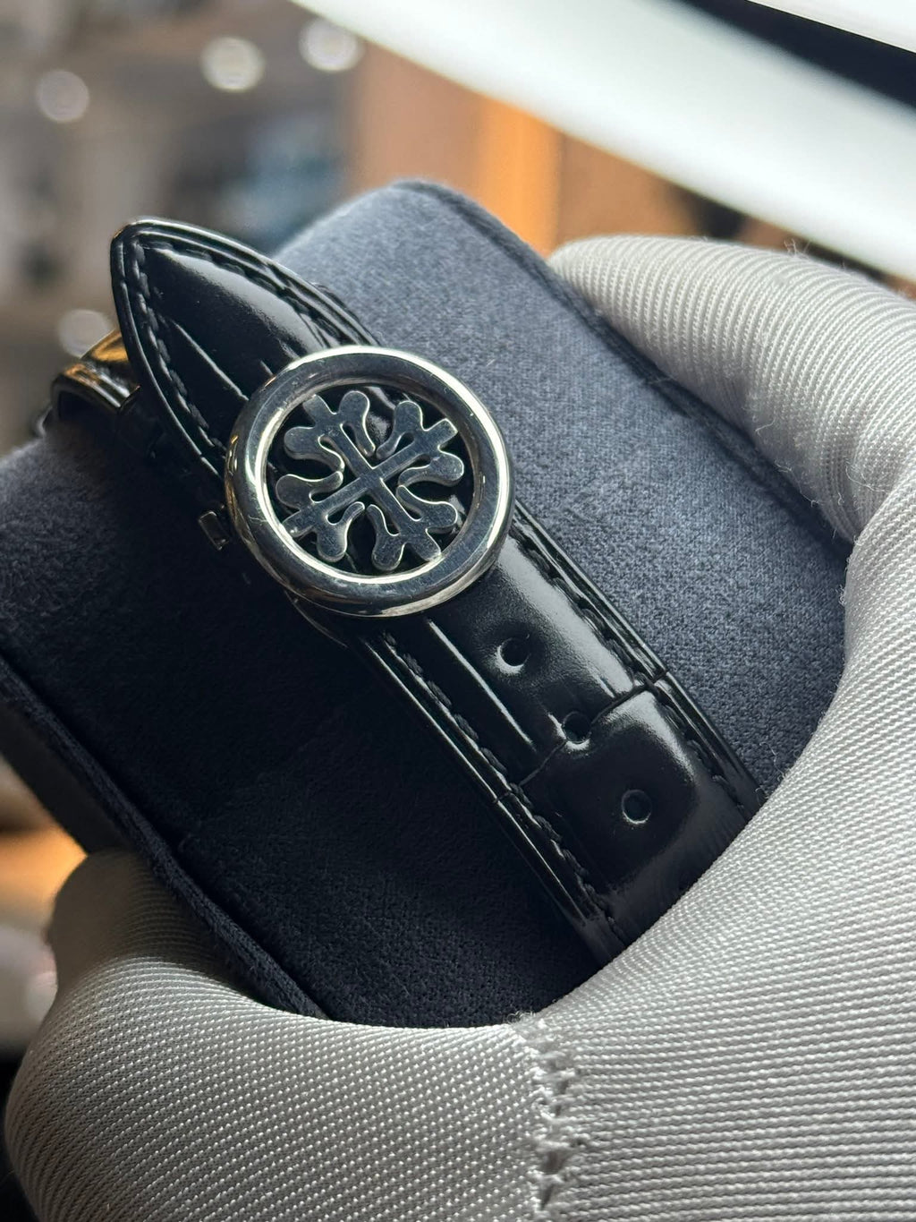 Patek Philippe Complications Annual Calendar 40mm Black Two-Tone Dial Euro