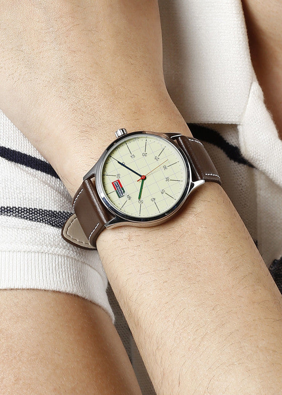 Peter England PE000011B Men’s Analog Watch – White/Beige Chequered Dial, Brown Leather Strap| Peter England PE000011B