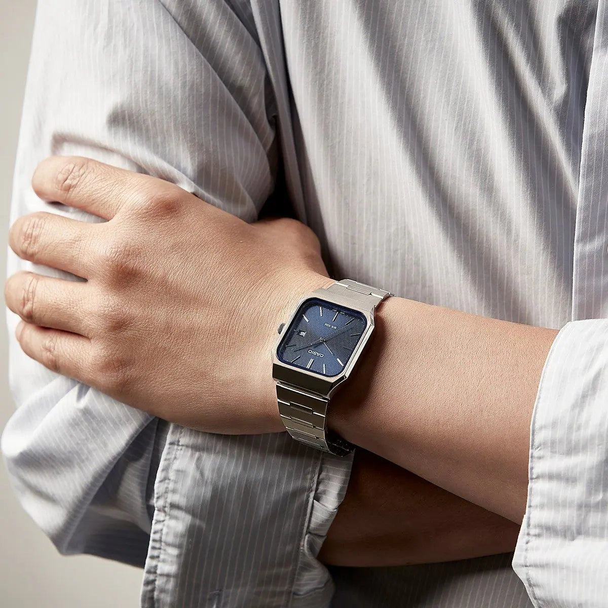 Casio MTP-B185D-2A1VDF Men’s Silver Stainless Steel Watch with Blue Dial| Casio MTP-B185D-2A1VDF