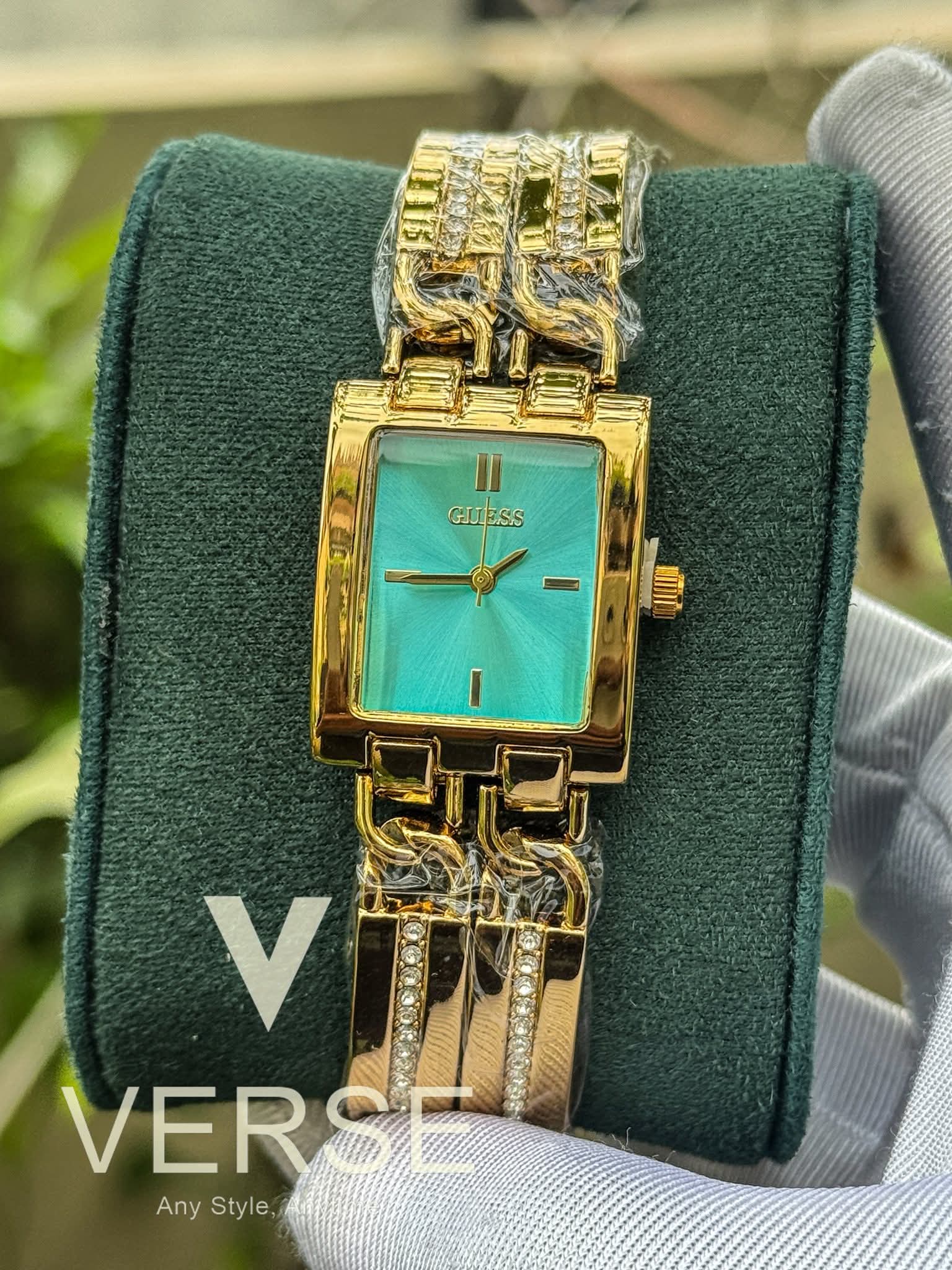 Guess Mod Heavy Metal Golden G-Links Turquoise Dial AA