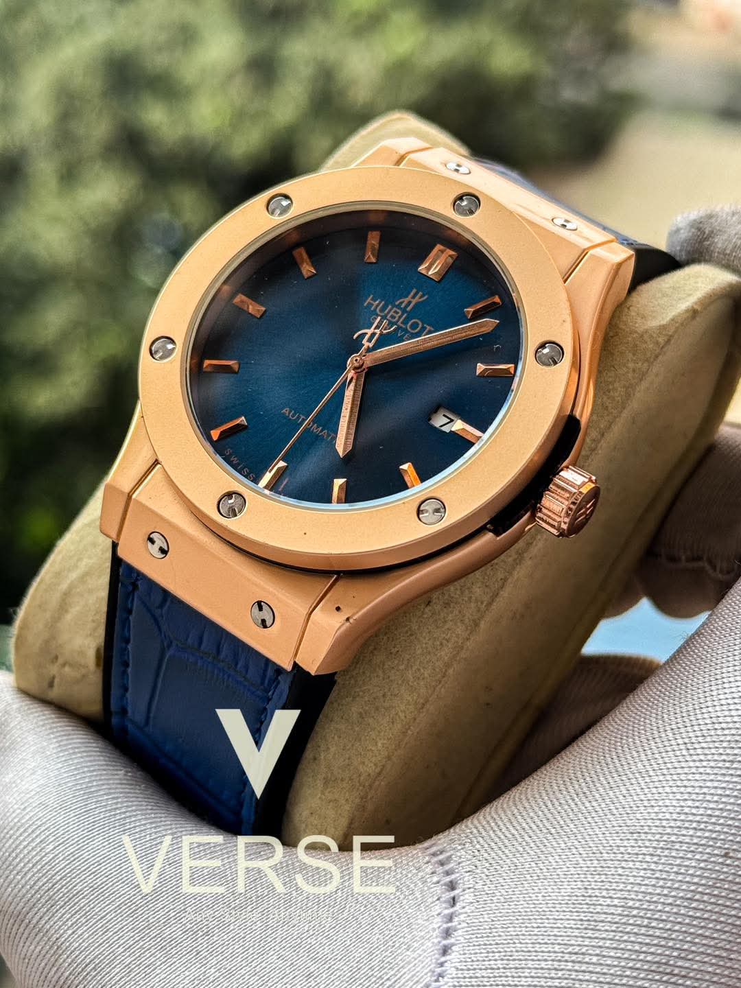 Hublot Classic Fusion Automatic Blue Belt Rose Gold Case AA