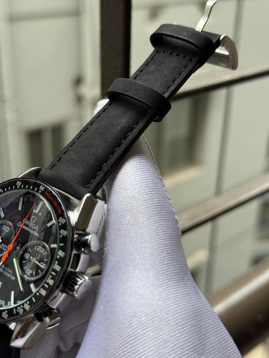 Omega Racing Master Black Belt Red Hand AA