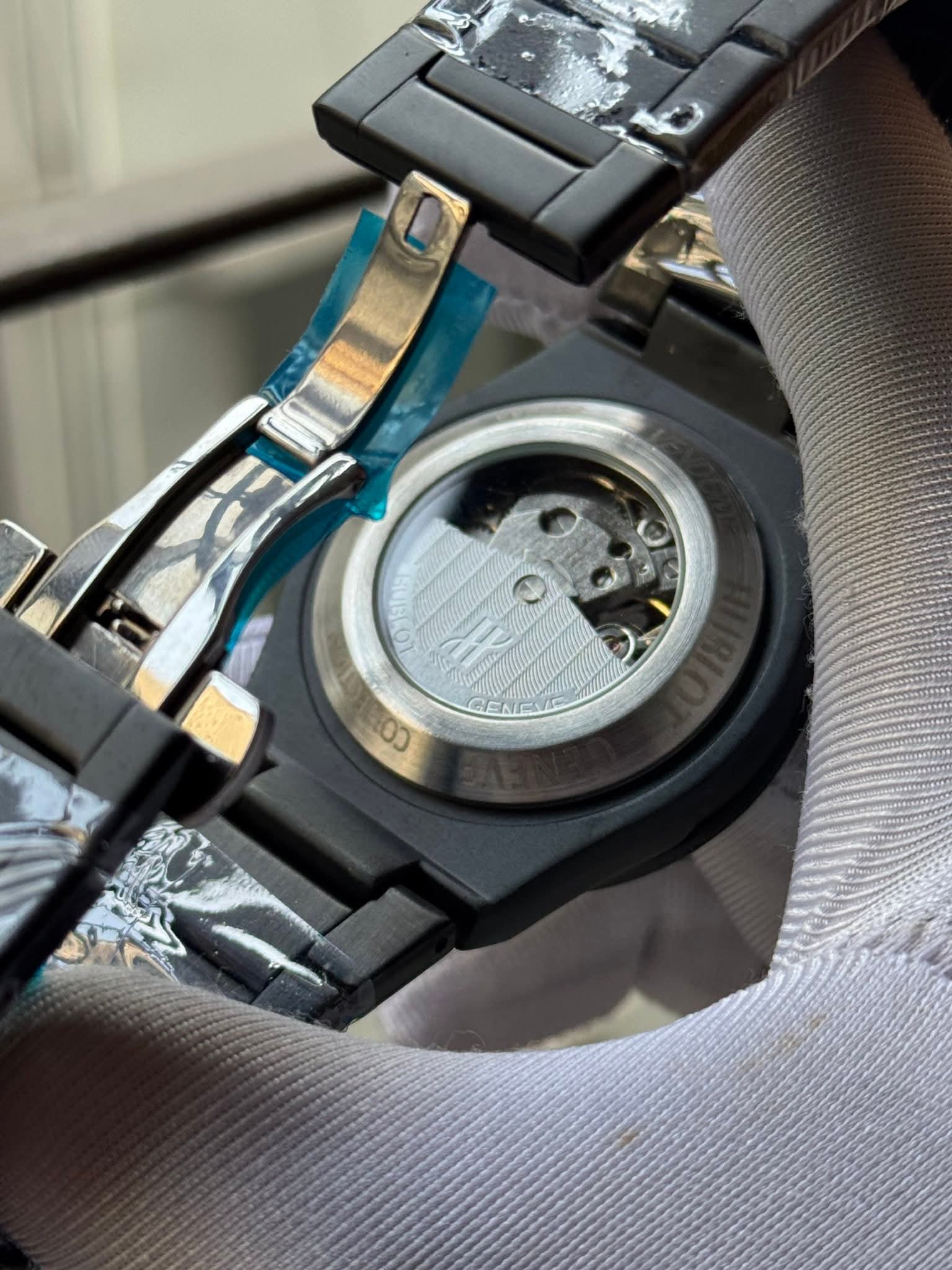 Hublot Automatic Black Chain Openworked Black Dial AA