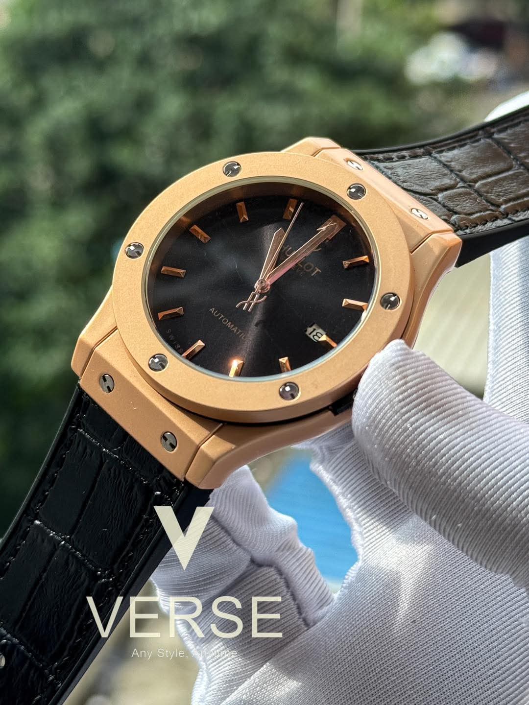 Hublot Classic Fusion Automatic Black Belt Rose Gold Case AA