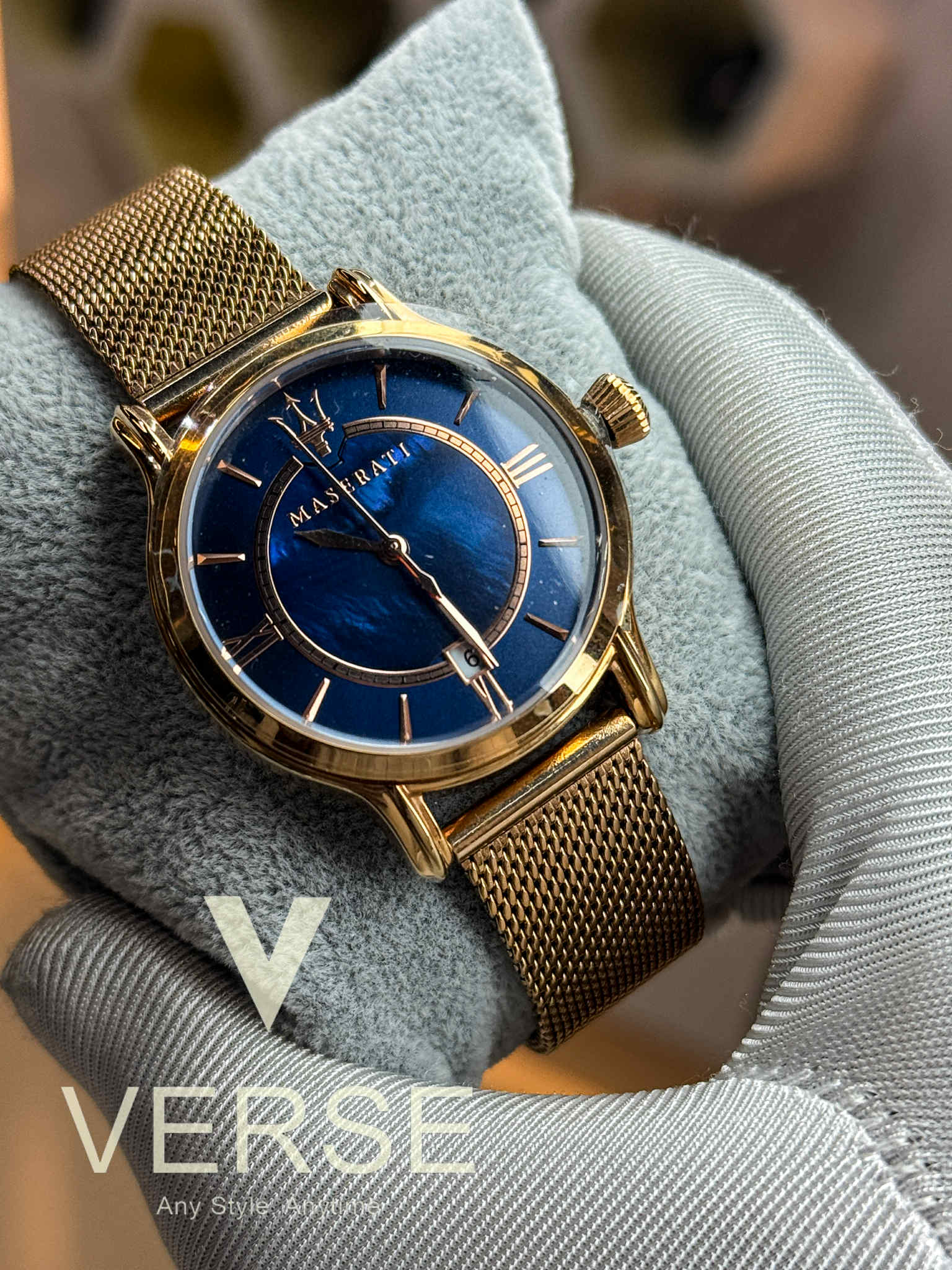 Maserati Epoca R8853118503 Women’s Rose-Gold Watch with Blue Mother-of-Pearl Dial & Mesh Bracelet| Maserati Epoca R8853118503