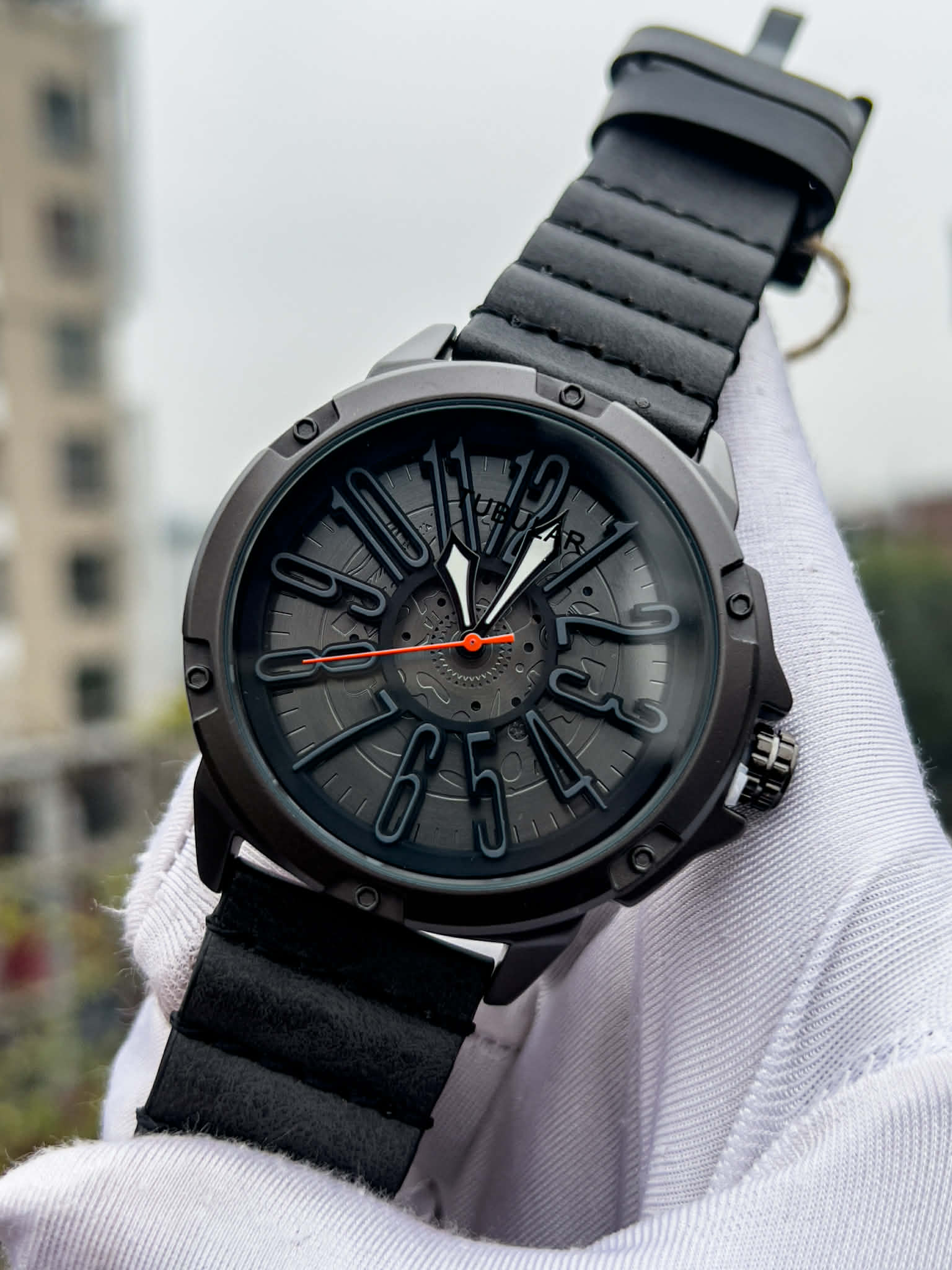 Tubular Retro Round Black Belt Black Digits