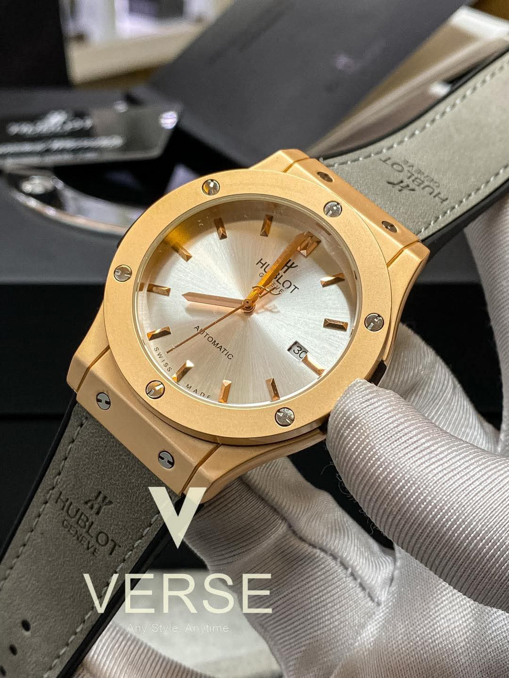 Hublot Classic Fusion Automatic Grey Belt Rose Gold Case AA